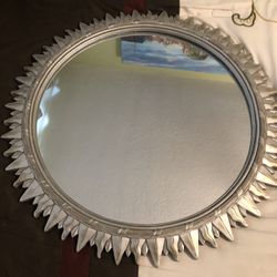 Round Mirror