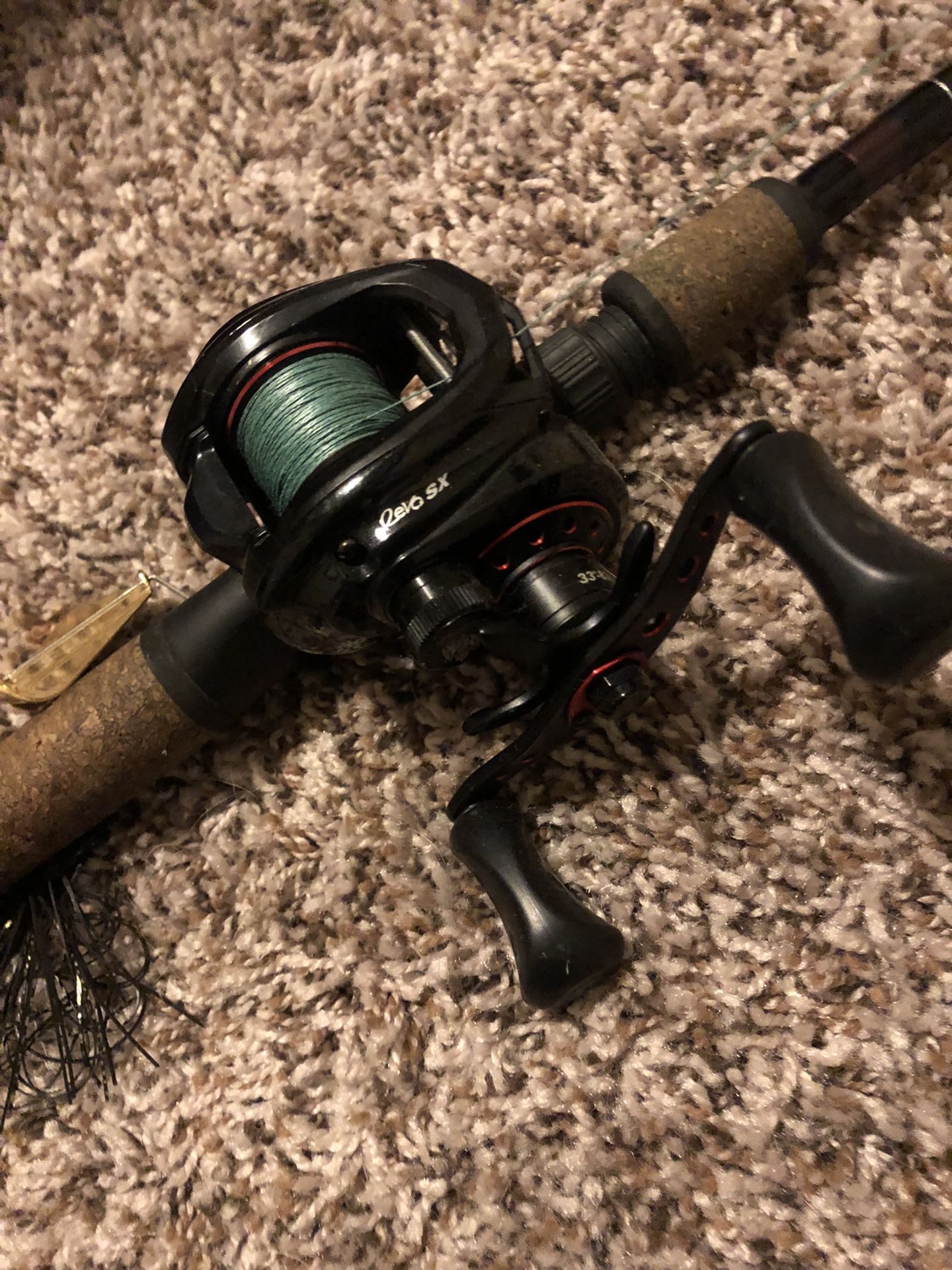Revo Sx (10 Ball Bearings) 33”.83 CM Per Turn, Paired With A TFO professional 7 Foot Heavy Fast Action Rod.