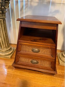 Wooden dresser sidetable