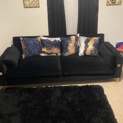 Stylish Black Couch 