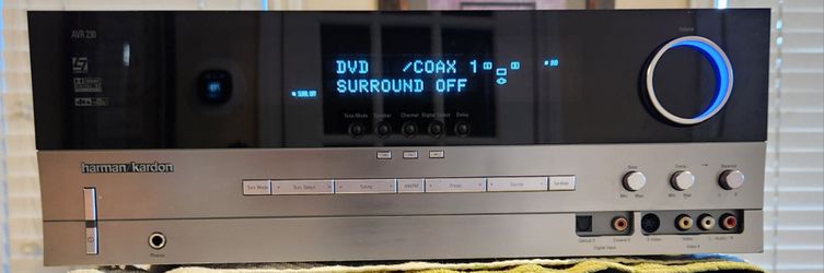 Harman Kardon AVR 230 6.1 AV receiver