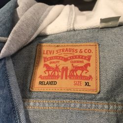 Levi’s XL Relaxed Fit Hooded Denim Jacket