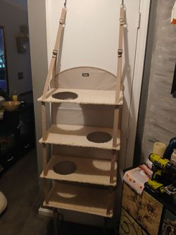 Over the door Cat tree with carrier good for travel
