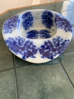 Antique blue flow Porcelain Bed Pan