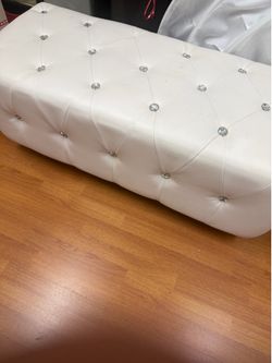 White Ottomon