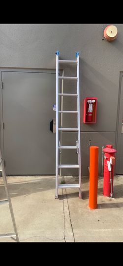 Louisville two-story ladder
