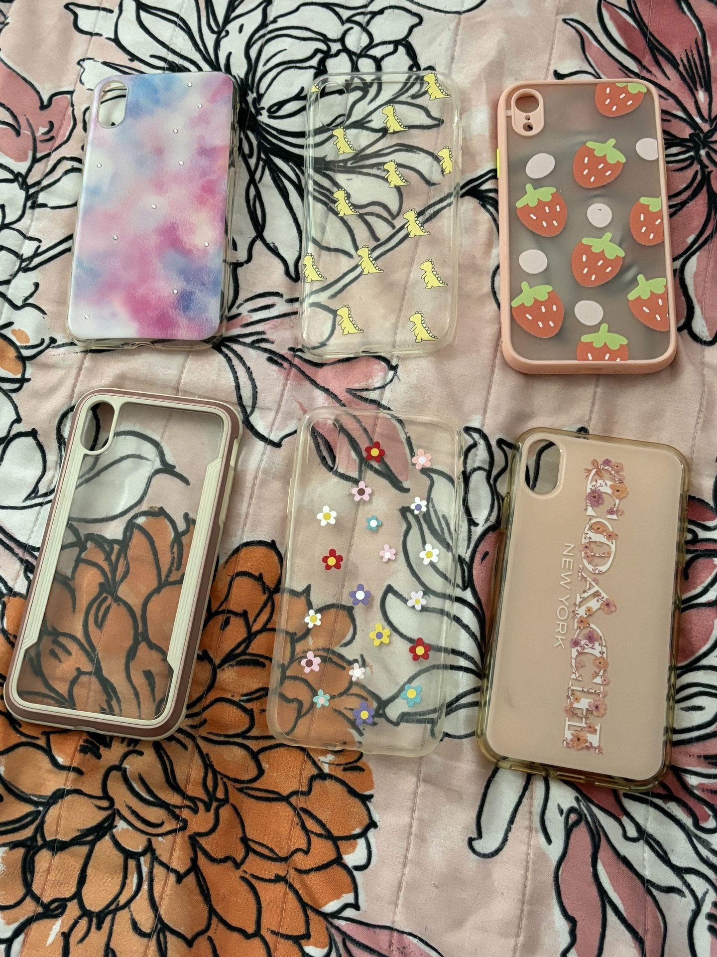 iPhone XR Cases<3