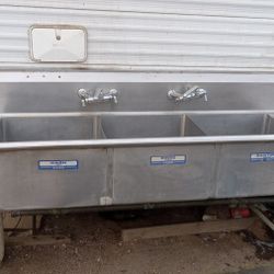 Commercial Sink