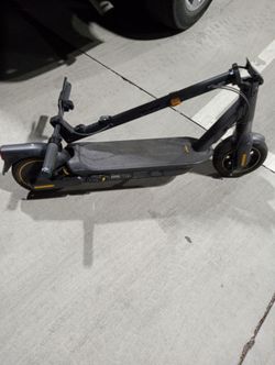 Segway ninebot max g2