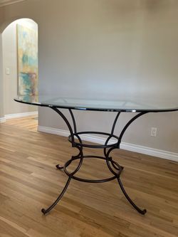 Table 48” Round