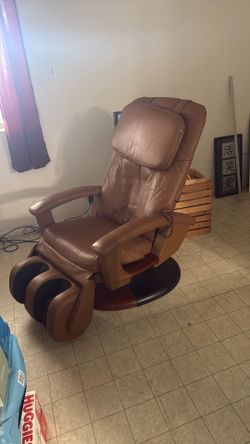 Luxury vibrating massaging chair