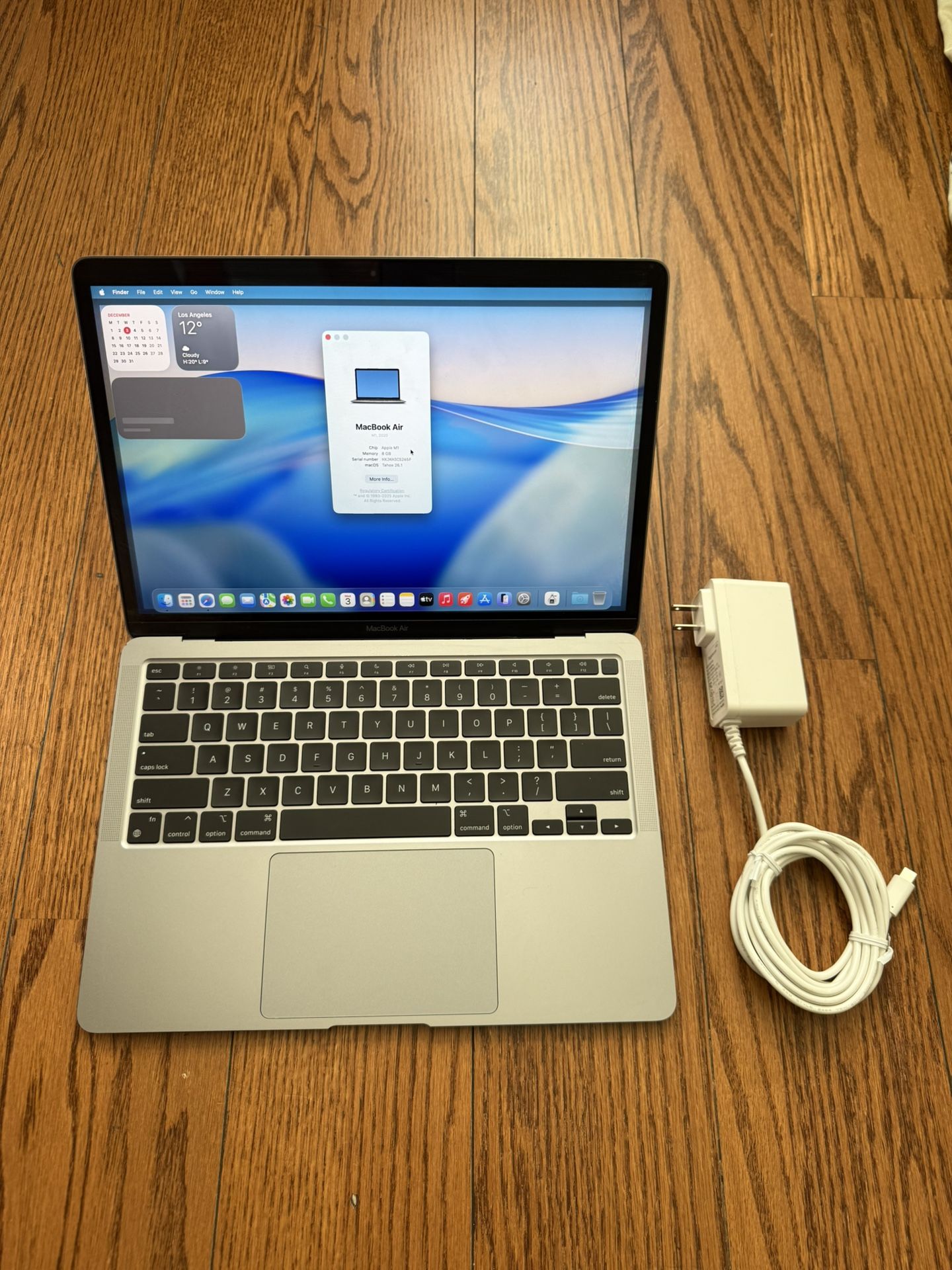 MacBook Air 13” 2020/8GB RAM/256GB SSD/Fully Functional/Good battery@$379