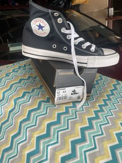 Black High top Converse Kid