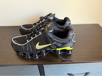 Nike Shox TL Black Dynamic Yellow Silver Men’s 8/Women’s 9.5