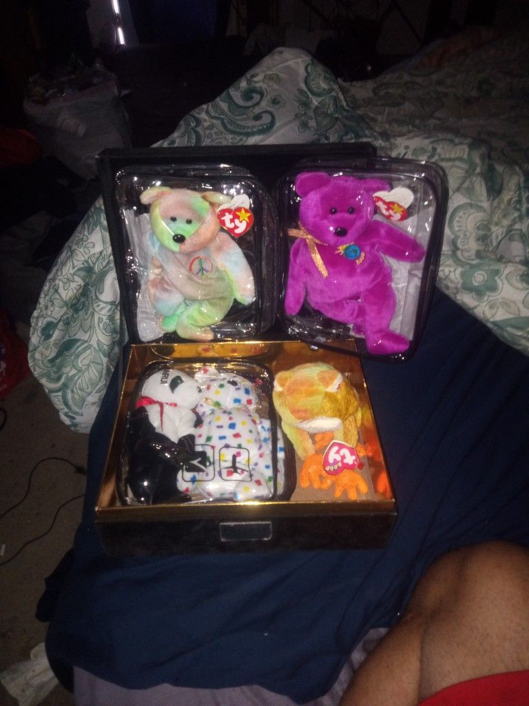 Vintage And Valuable Beanie Babies!
