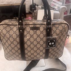 Gucci GG Supreme briefcase bag