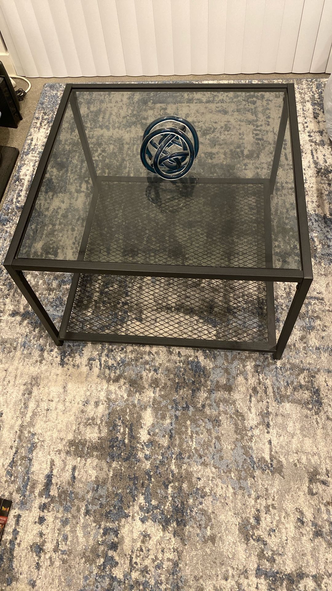 Coffee Table – Modern Glass, 27.6", Like New