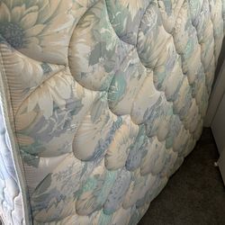 Full-size Serta Mattress