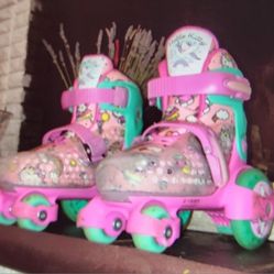 Girls Hello Kitty Roller Skates Size Youth 12