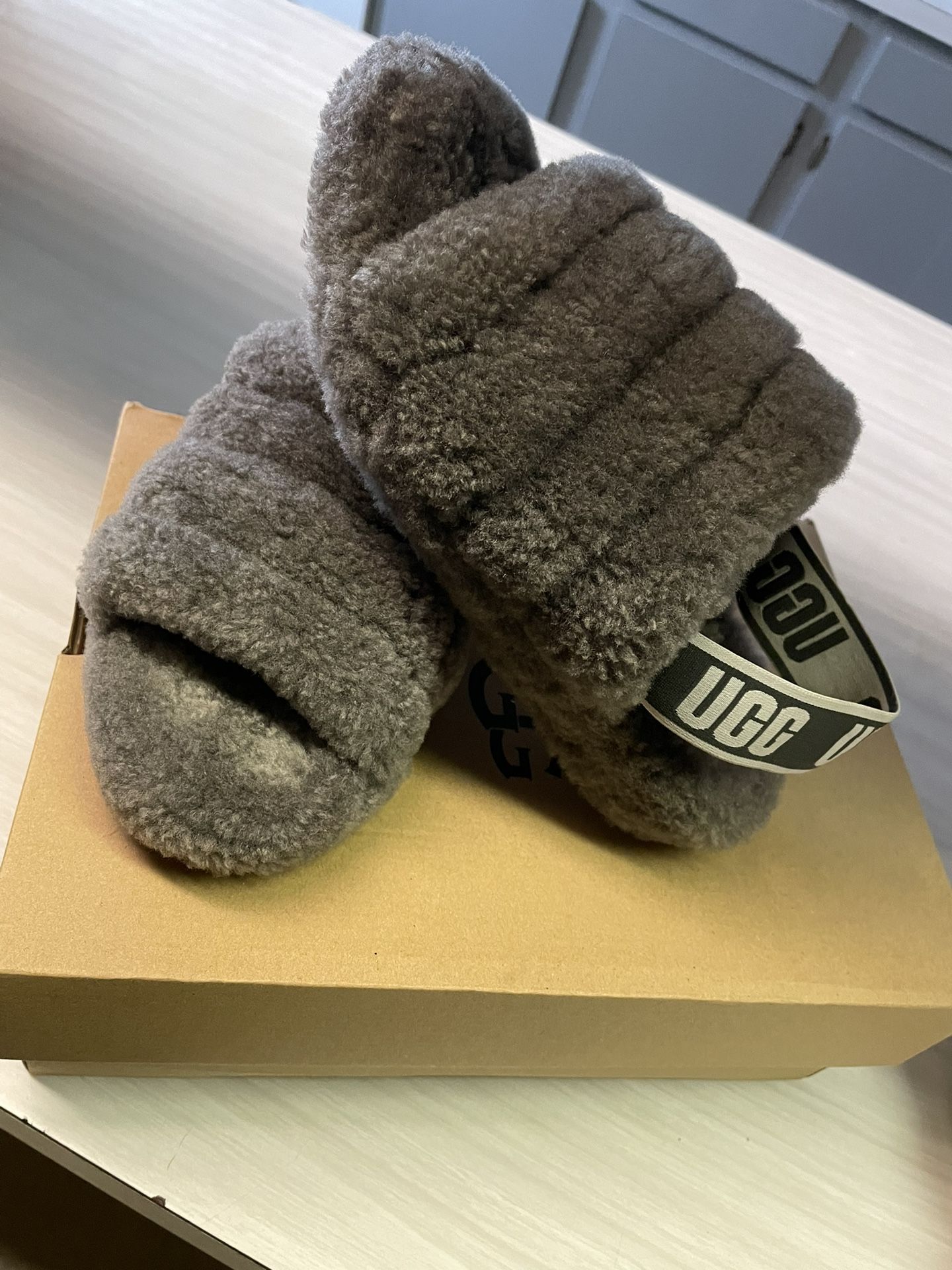 UGG Yeah Slides Charcoal Size-7