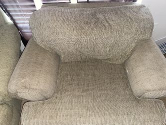 2 piece Couch 