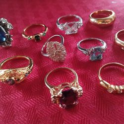Collection Of 11 Beautiful Rings.
