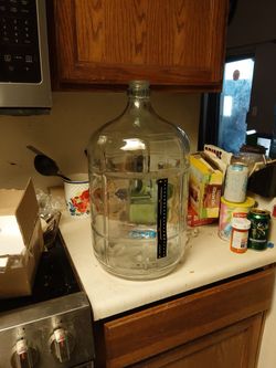 5 gallon Carbou