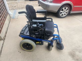 Torque SP Electric Wheelchair