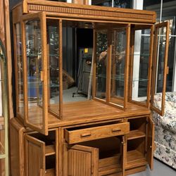Solid Oak Lighted China Cabinet – Glass Display Hutch with Storage