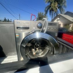 LG TrueSteam Washer and Dryer