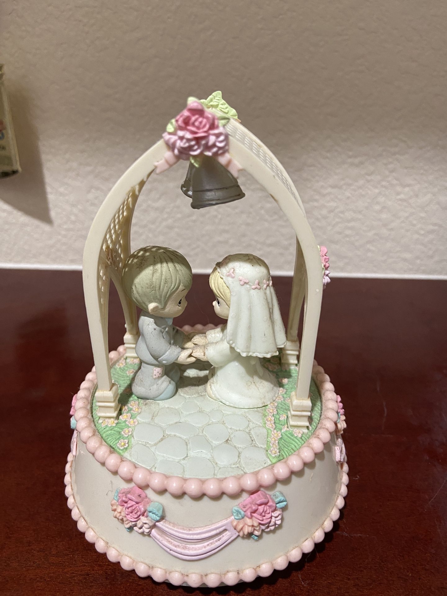 Precious Moments Wedding Gazebo Music Box
