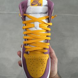 Air Jordan 1 “Brotherhood”