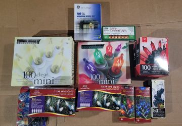 Bundle of Christmas Lights 1,485 Lights with Shingle Gutter Clips 