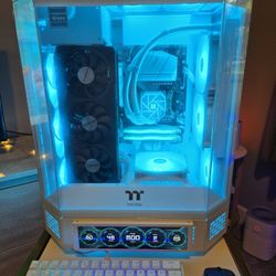Gaming PC, Custom AMD Build With RGB Lighting and Liquid Cooling