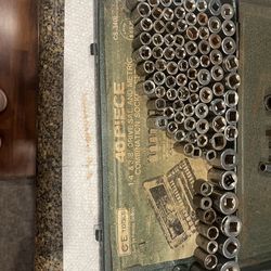 102 Different size sockets (some are rusted) for tools