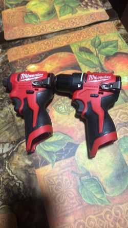 Milwaukee Brushless Cordless impact Driver1/4” and a 3/8” drill driver
