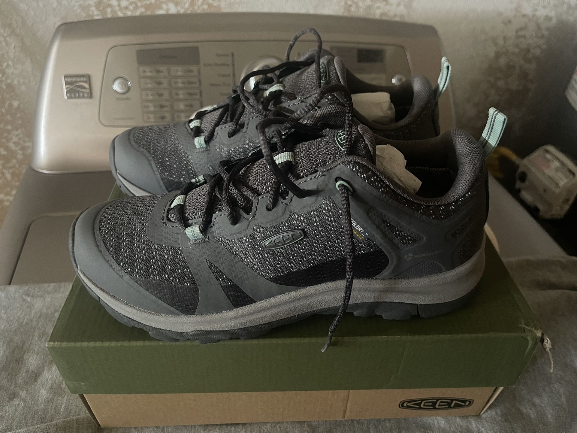Keen Hiking Shoes