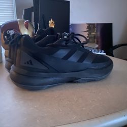 Black Adidas Basketball Shoes 