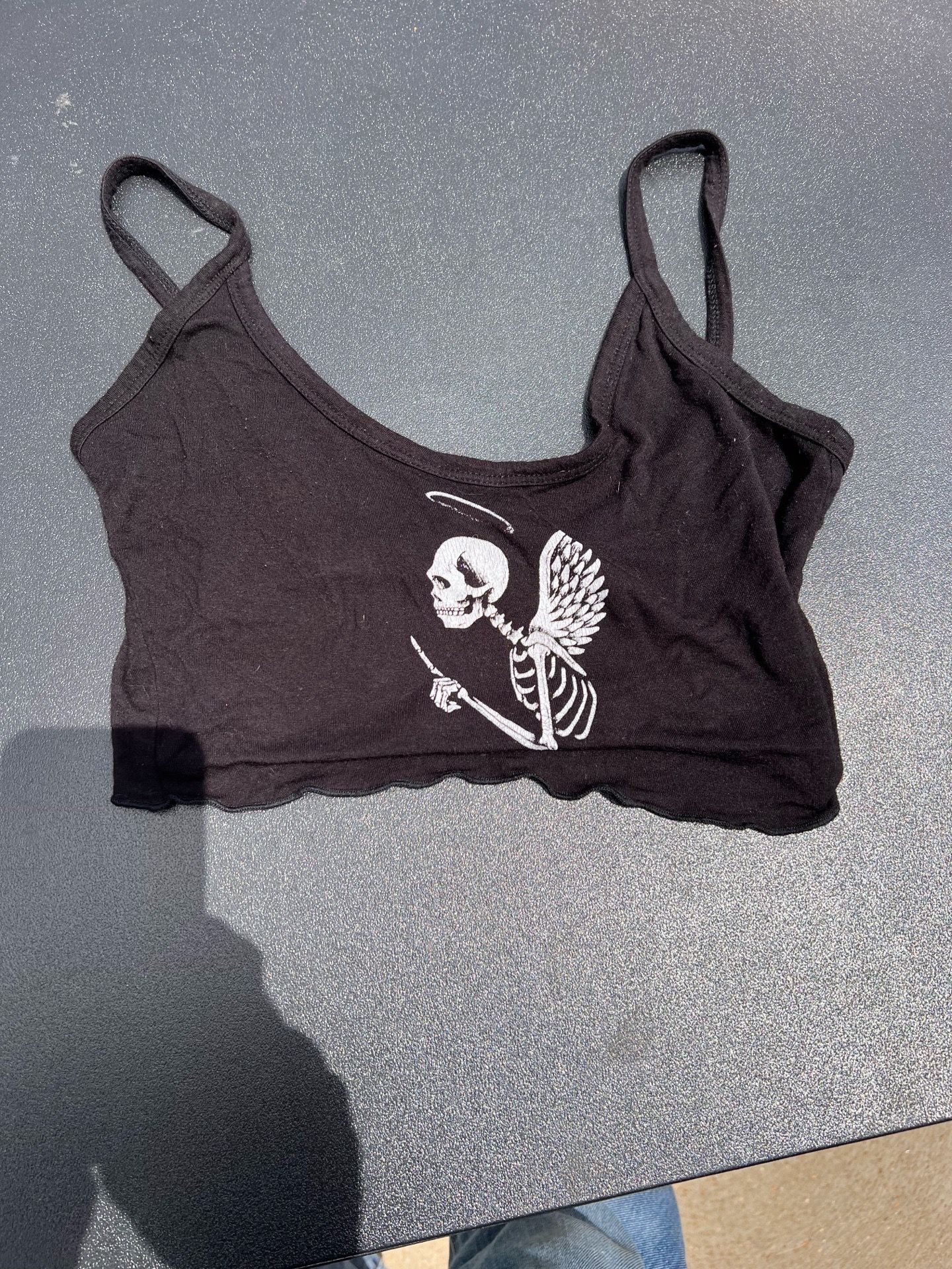 Half t-shirt skull