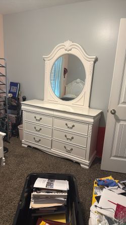 Children Bed Room, Dressing Drawer And Mirror.