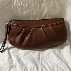 Y2K Coach Ashley Pleated Large Leather Wristlet Clutch