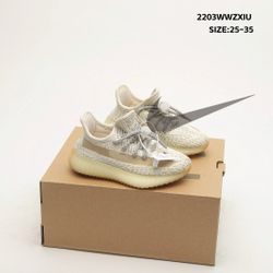 Adidas Yeezy Boost 350 New Sneaker for Sale in Chicago IL OfferUp