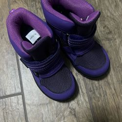 Boots Snow