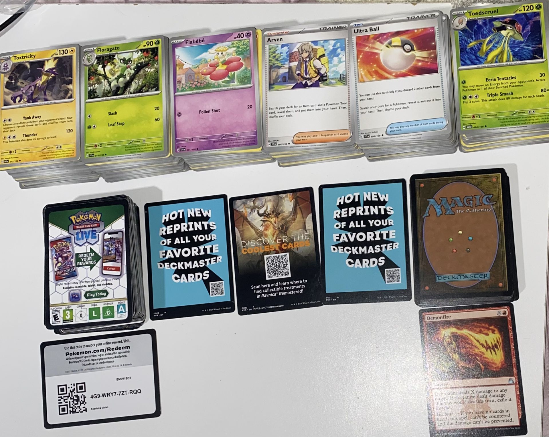 POKEMON Cards 600 + Card Lot DUPLICATES, ENERGIES, Magic & Codes. Mint Condition, New