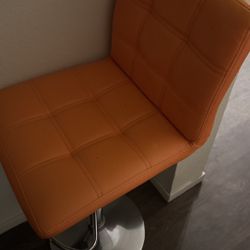 2 Bar Stools 