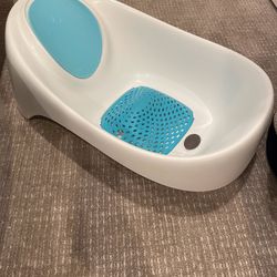 Boon Brand Baby Bathtub 