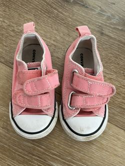 $5 Dollar Shoes- All Baby Walker Size 5.