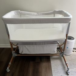Baby Bassinet With Rocker And Storage