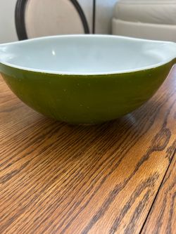 Vintage Pyrex Olive Green Mixing Bowl