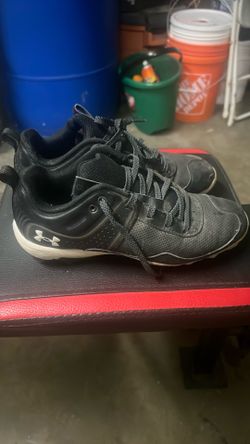Under Armour softball shoes